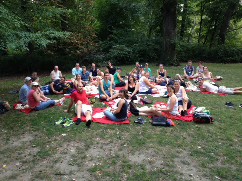 Im Central Park lie sich die Gruppe ein feines Picknick schmecken.